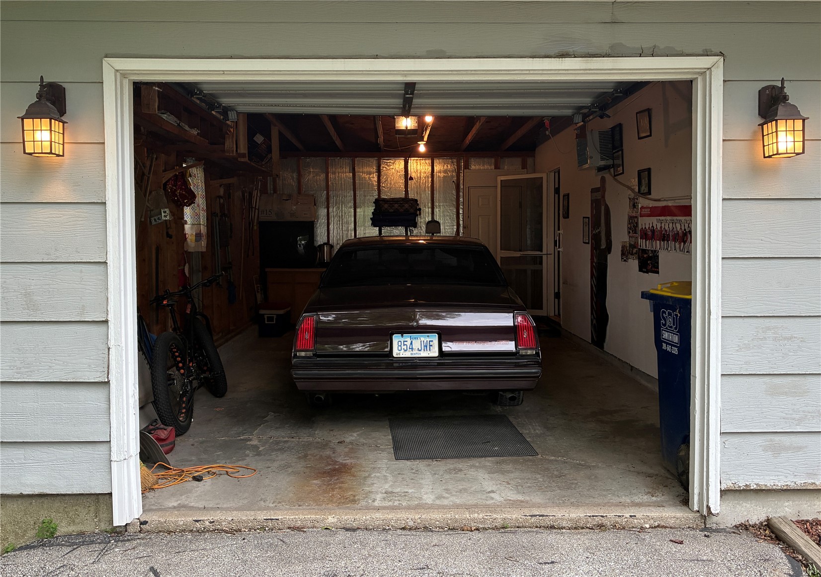 305 N Avenue Vinton IA 52349