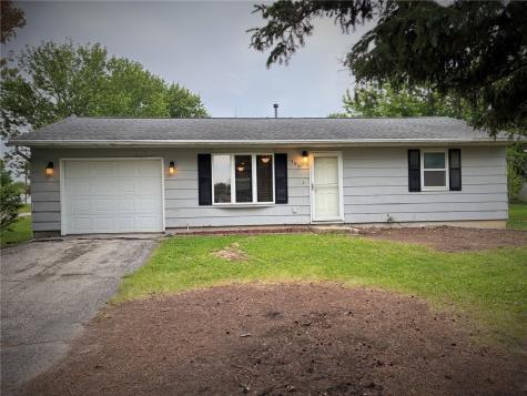 305 N Avenue Vinton IA 52349