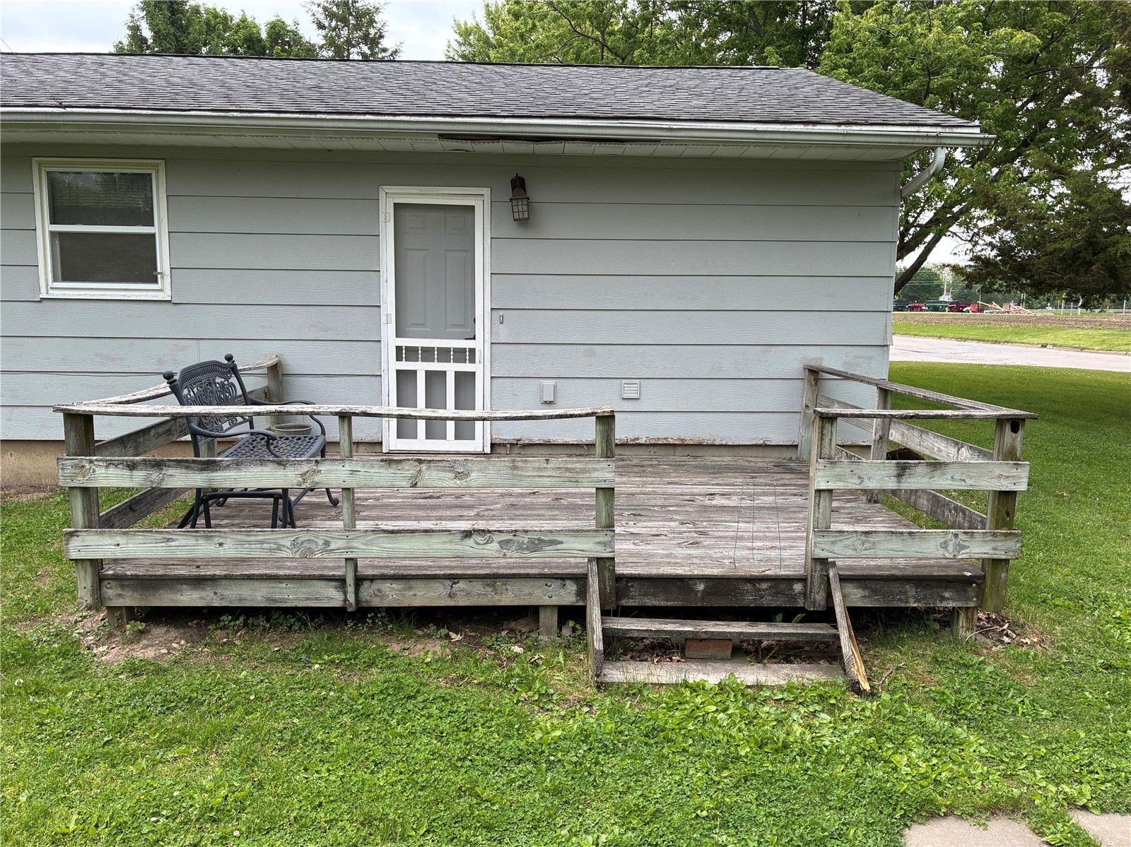 305 N Avenue Vinton IA 52349