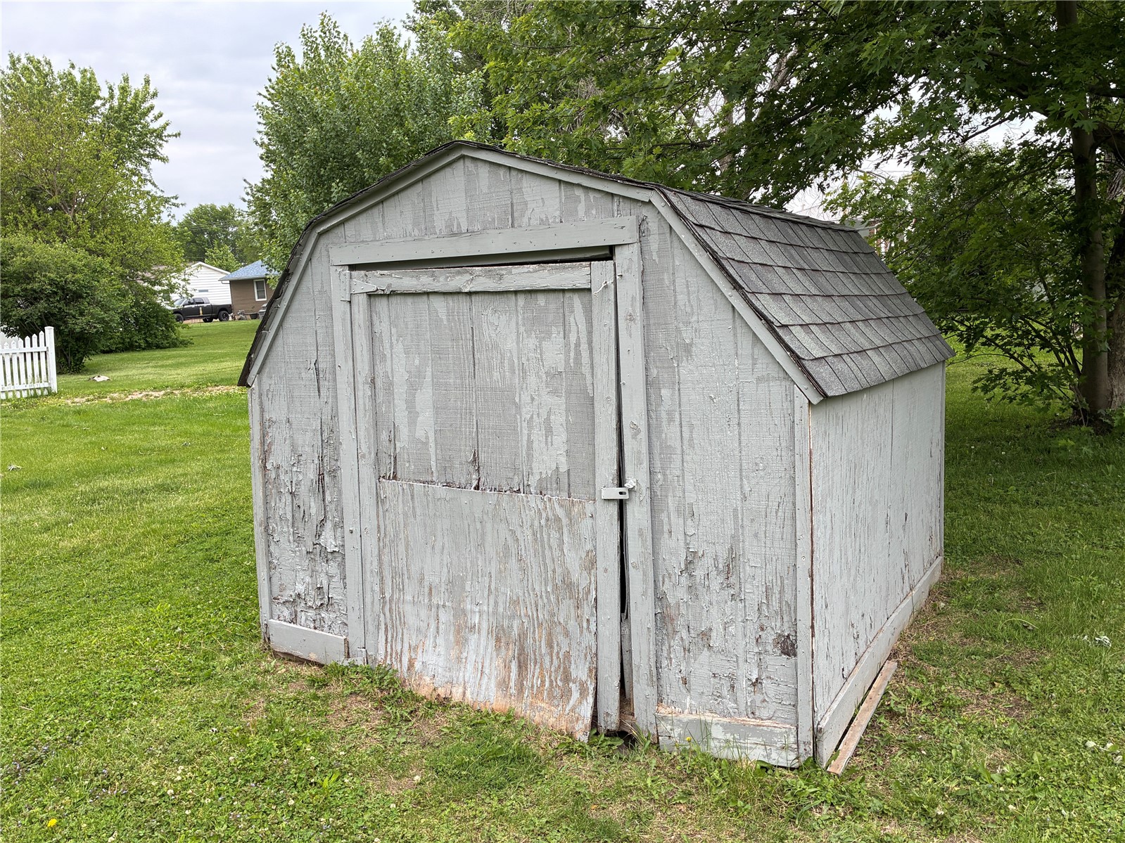 305 N Avenue Vinton IA 52349