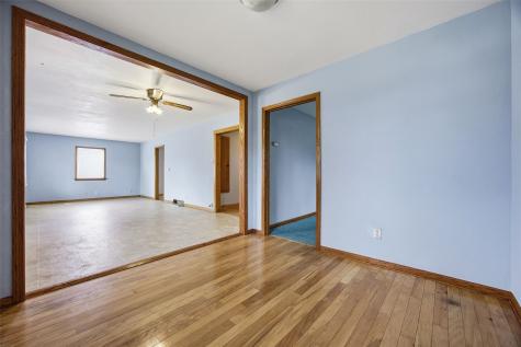 2910 Schaeffer Drive SW Cedar Rapids IA 52404