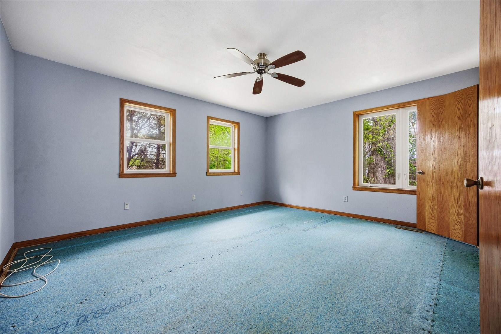 2910 Schaeffer Drive SW Cedar Rapids IA 52404