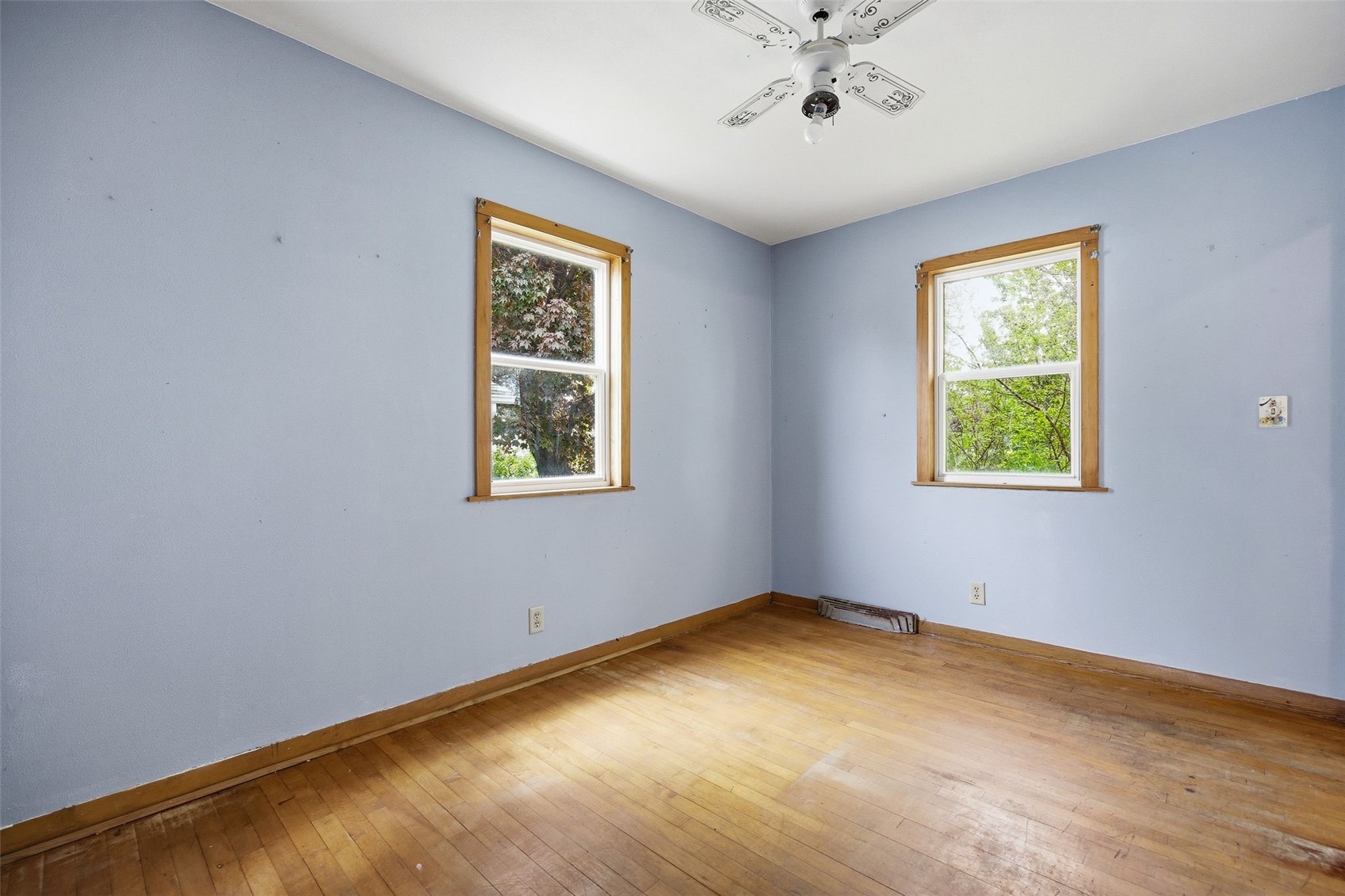 2910 Schaeffer Drive SW Cedar Rapids IA 52404