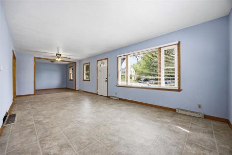 2910 Schaeffer Drive SW Cedar Rapids IA 52404