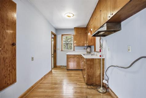 2910 Schaeffer Drive SW Cedar Rapids IA 52404