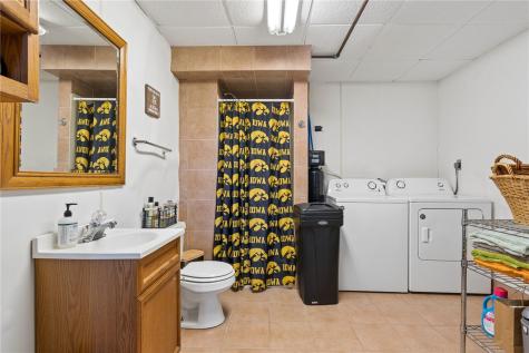 1565 Mcgowan Boulevard Marion IA 52302