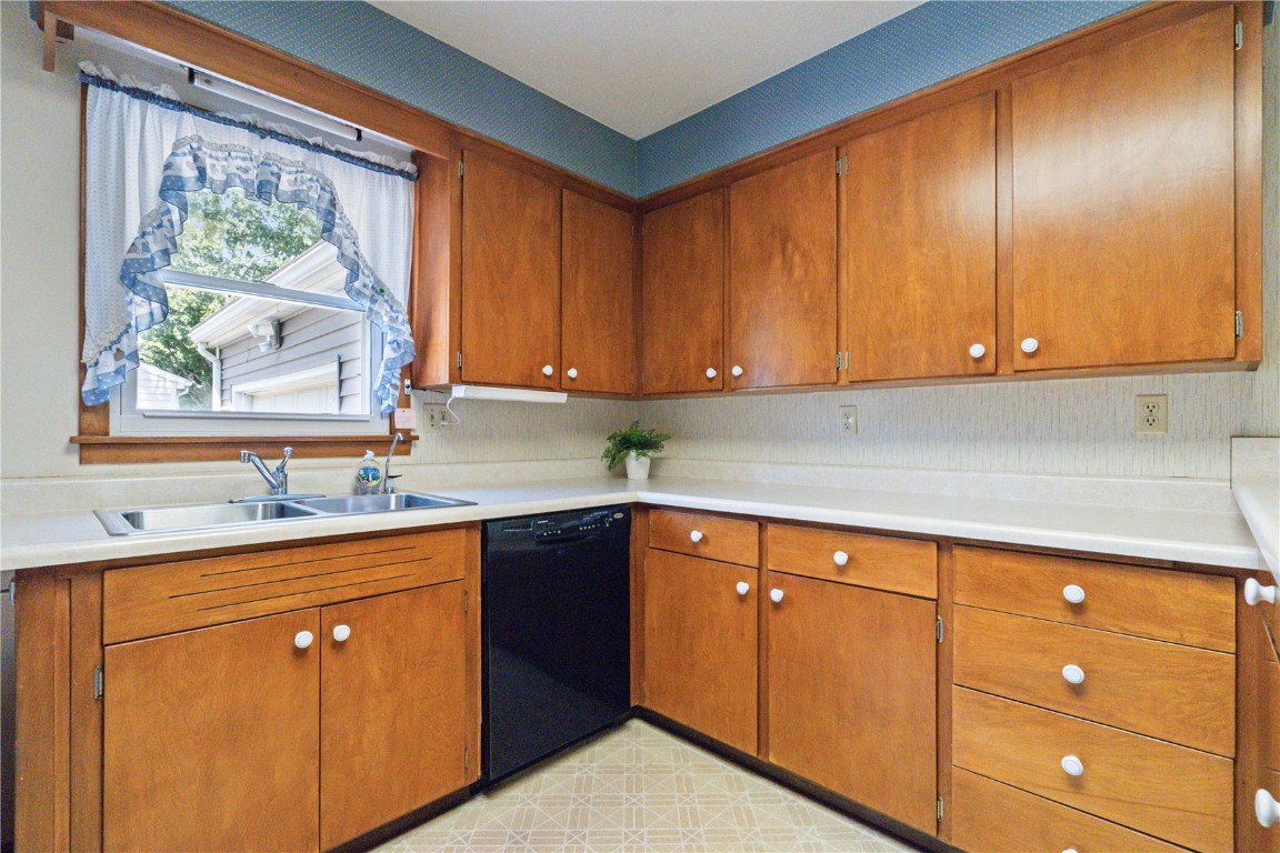 1416 38th Street SE Cedar Rapids IA 52403