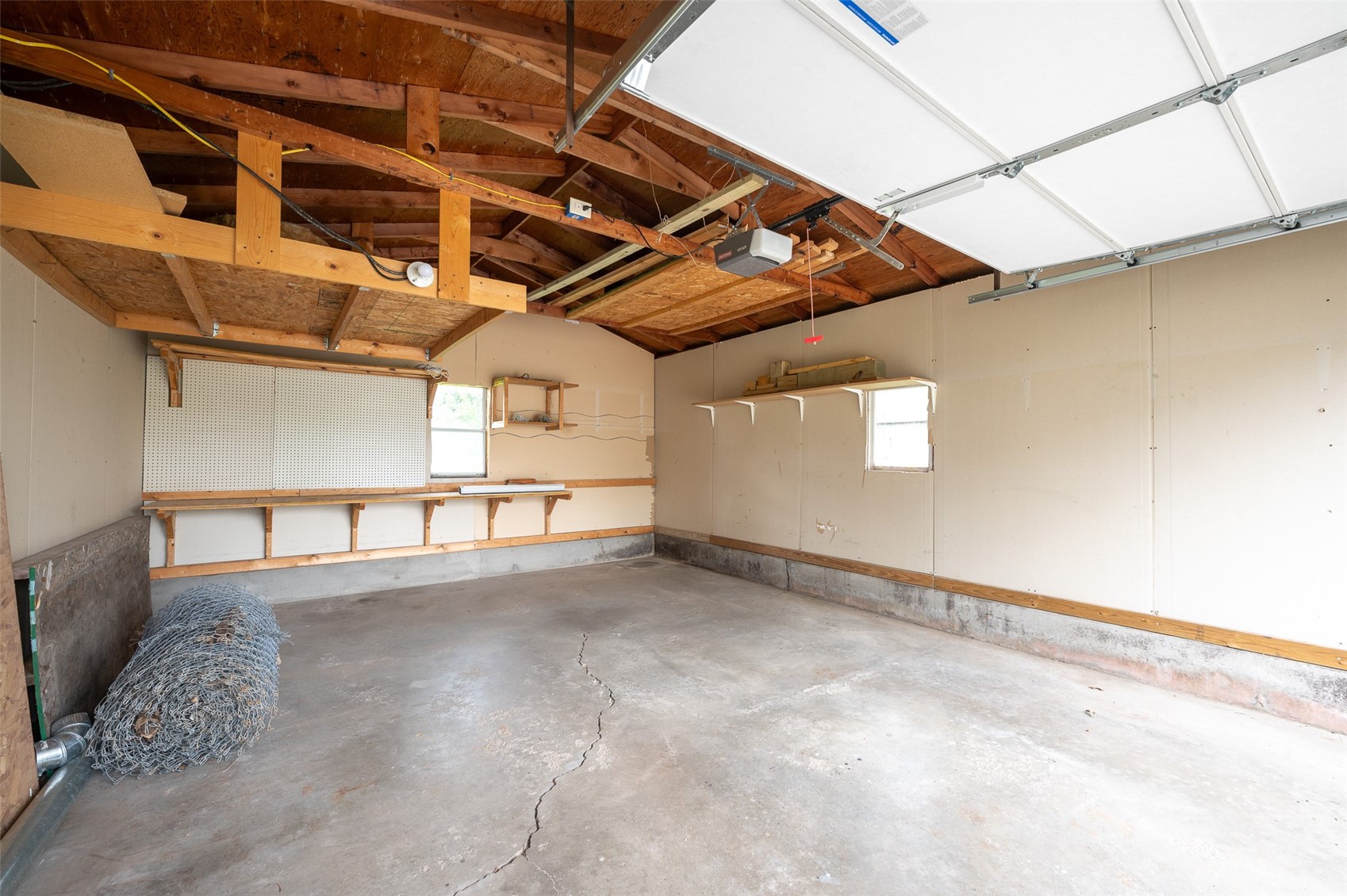 2101 Larry Drive NE Cedar Rapids IA 52402