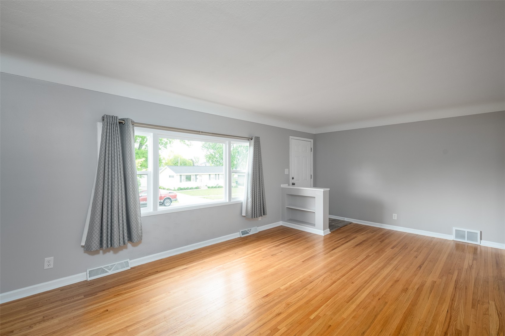 2101 Larry Drive NE Cedar Rapids IA 52402