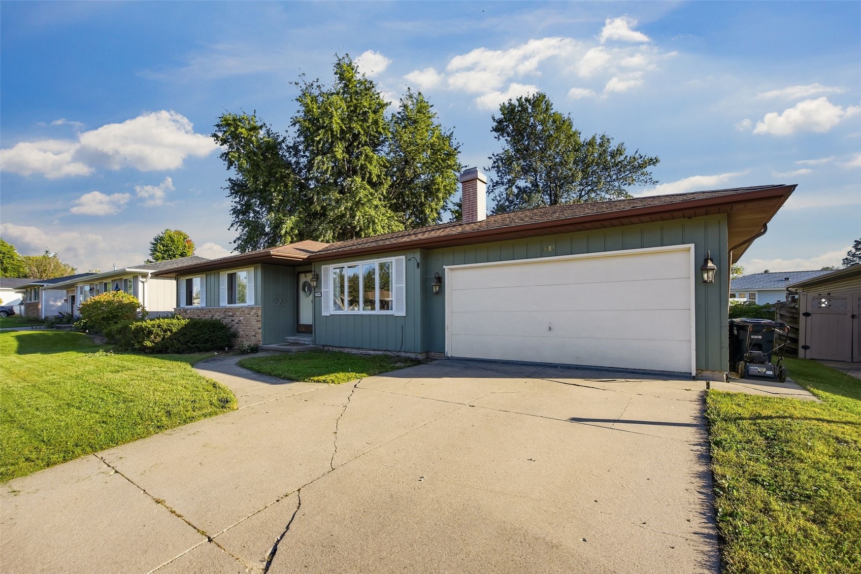 1885 28th Avenue Marion IA 52302