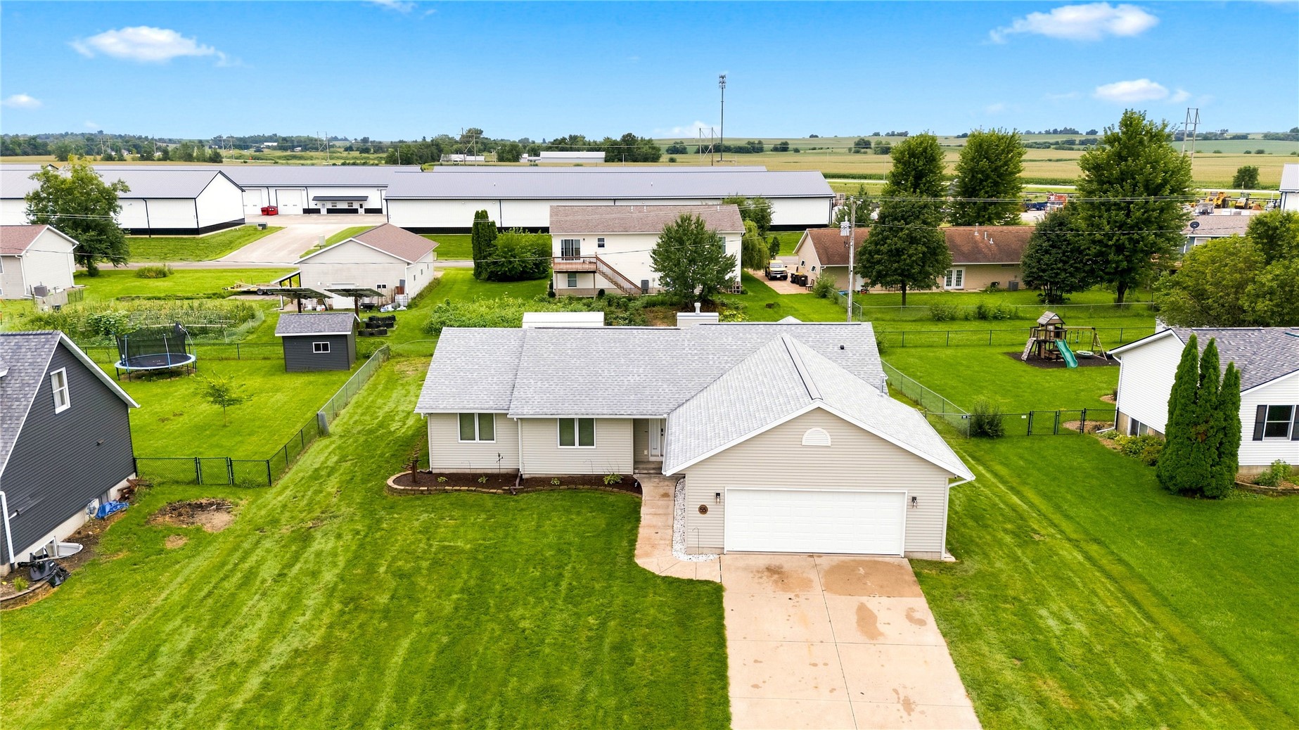 55 Thompson Palo IA 52324
