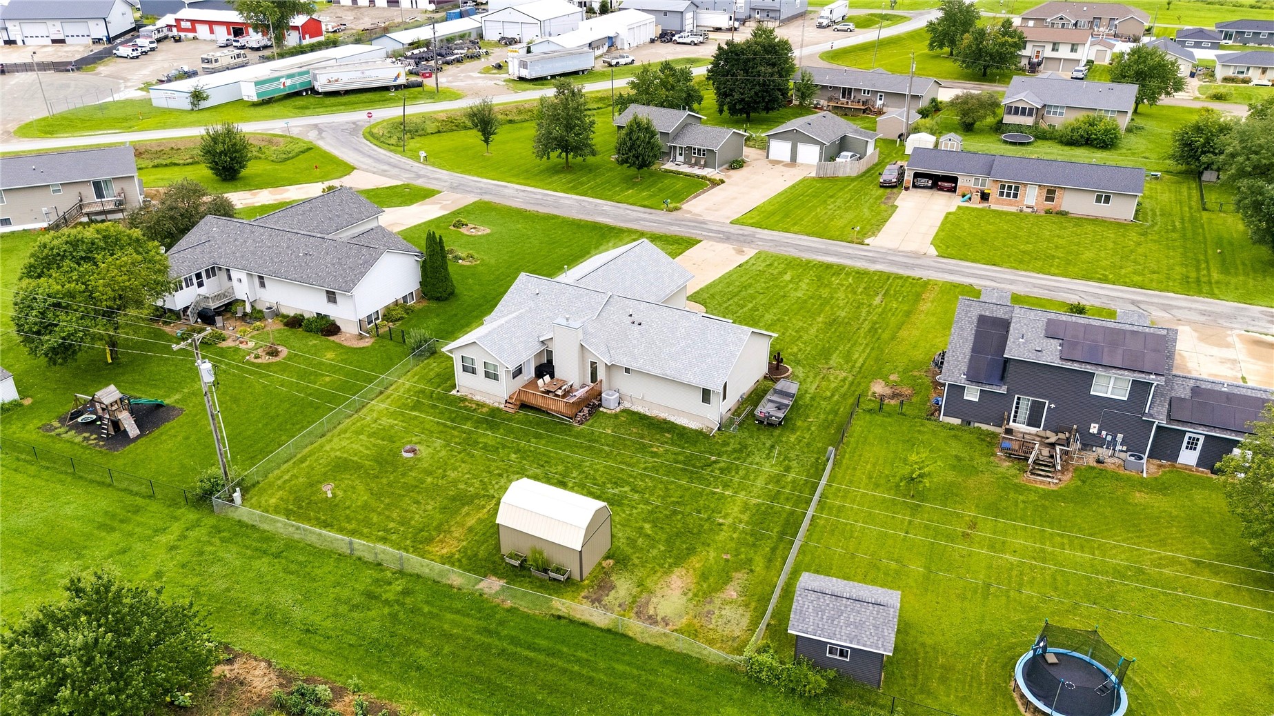 55 Thompson Palo IA 52324