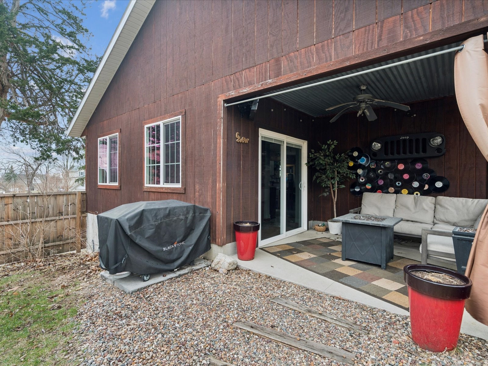 123 2nd Avenue SW Mt Vernon IA 52314