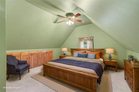 604 SW 8th Independence IA 50644