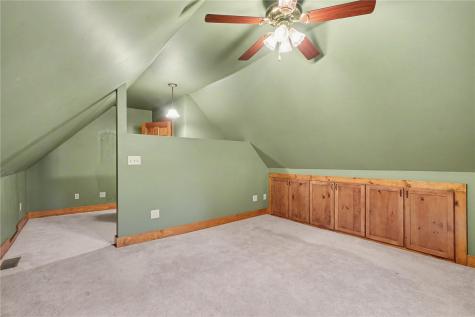 604 SW 8th Independence IA 50644