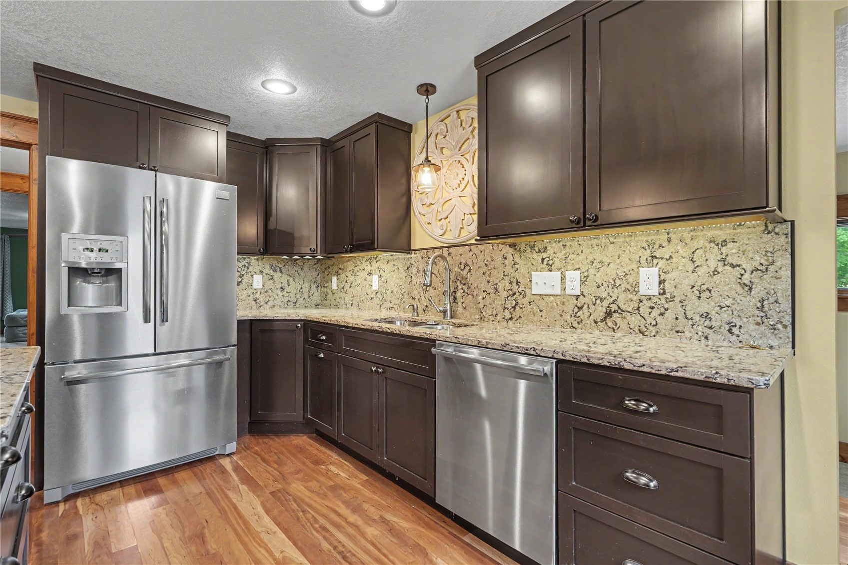 604 SW 8th Independence IA 50644
