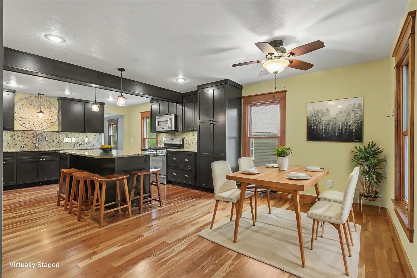 604 SW 8th Independence IA 50644