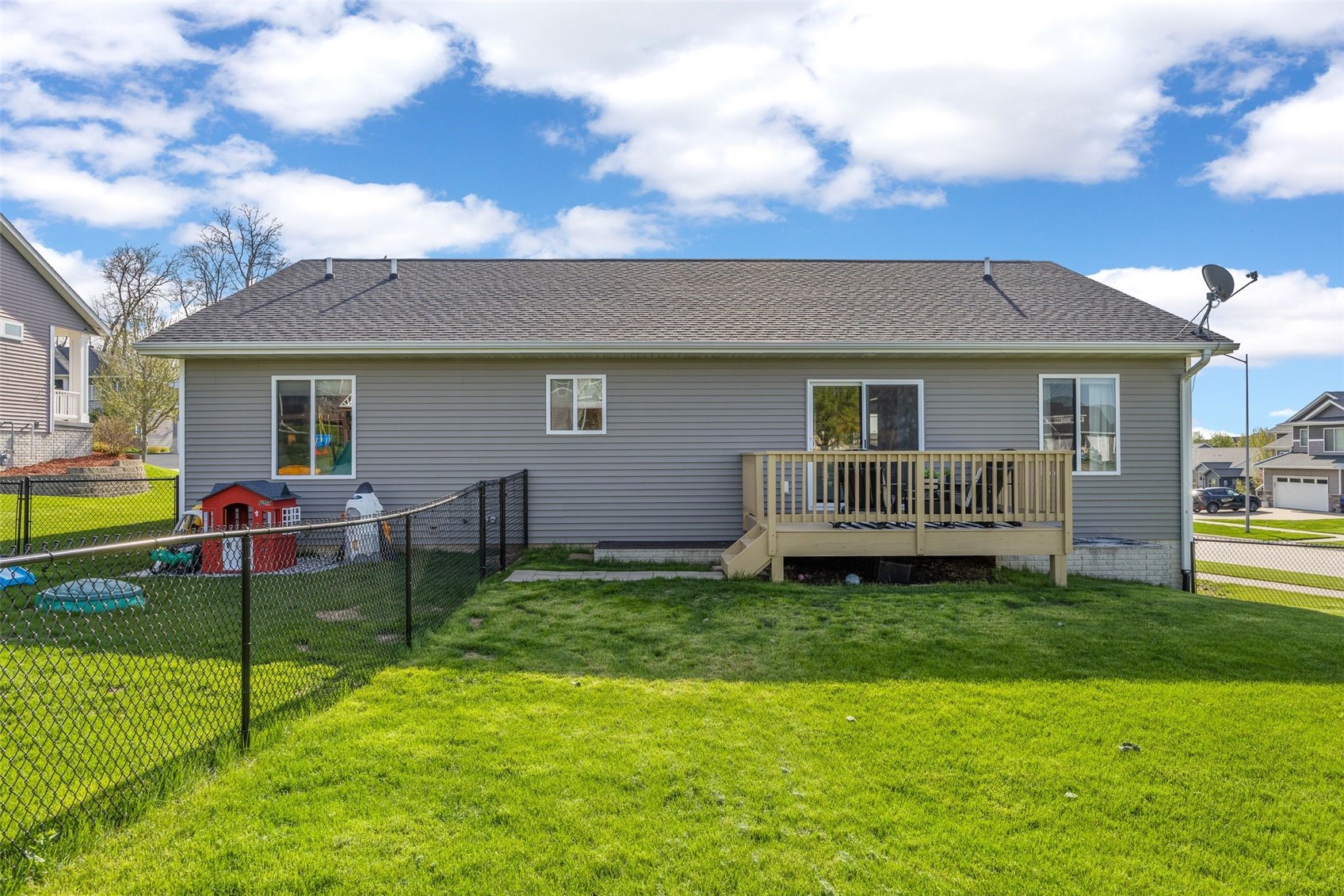 601 Gentry Lane Tiffin IA 52340