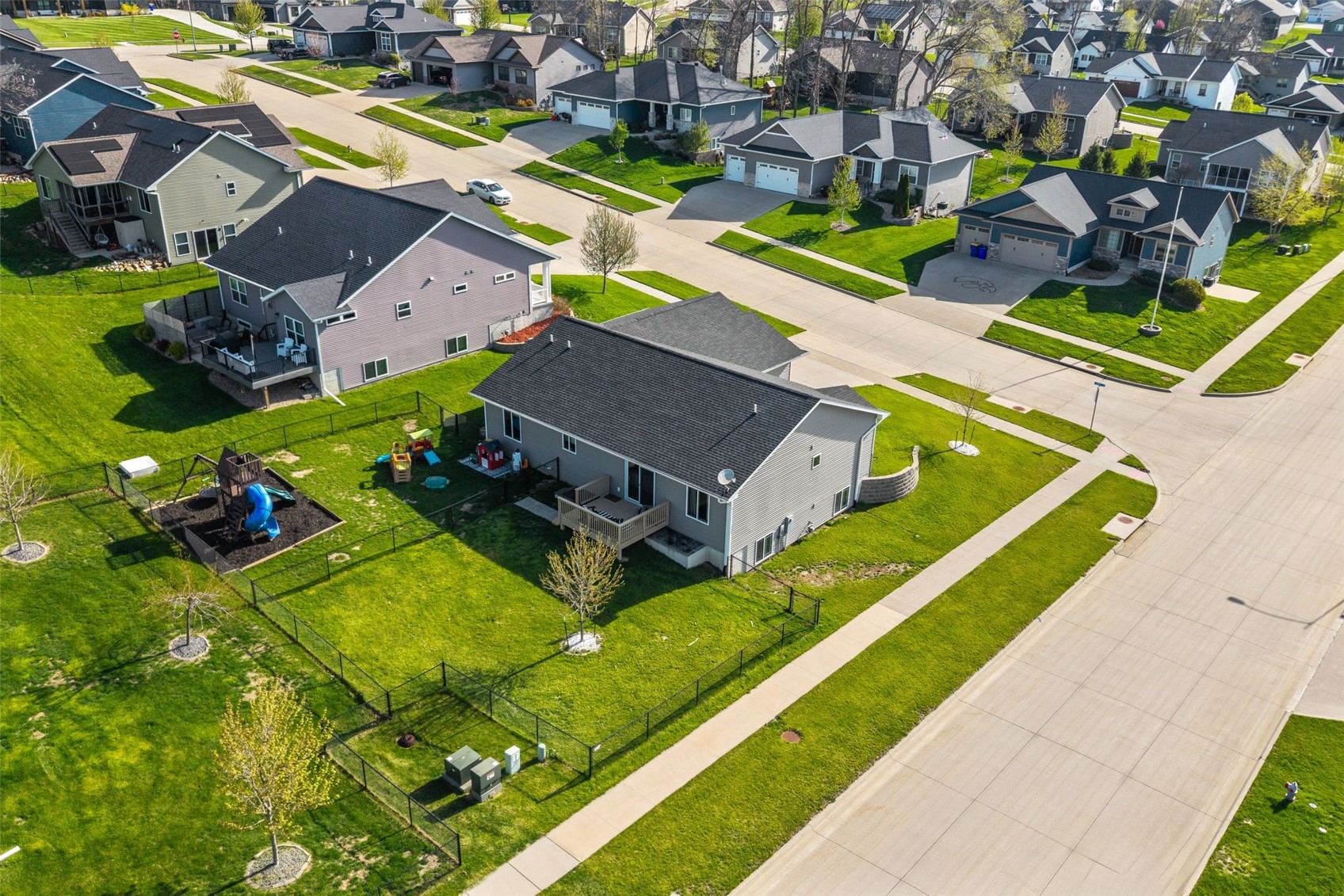 601 Gentry Lane Tiffin IA 52340