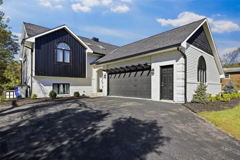 2009 Memorial Drive SE Cedar Rapids IA 52403