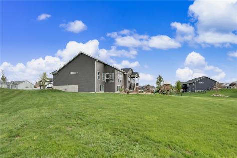 2642 Burr Oak Court Marion IA 52302