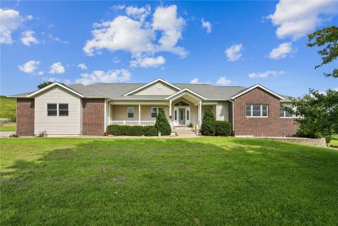 1268 Falcon Avenue NW Swisher IA 52338
