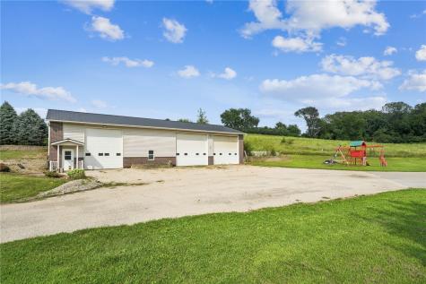 1268 Falcon Avenue NW Swisher IA 52338