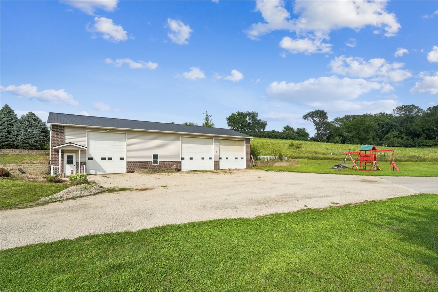 1268 Falcon Avenue NW Swisher IA 52338