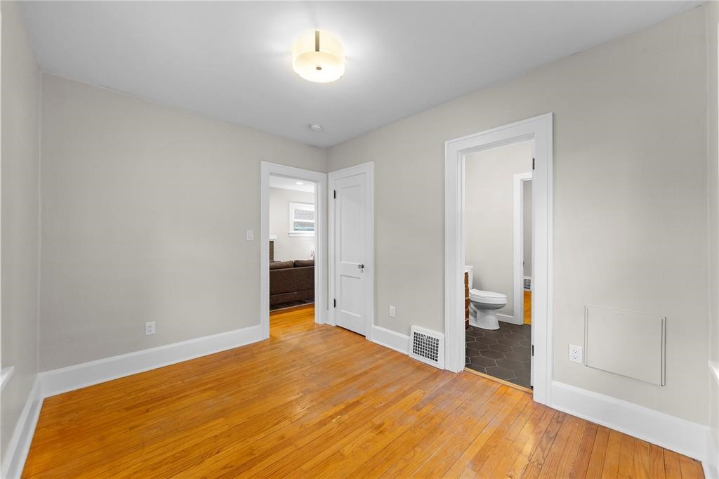 237 12th Street NW Cedar Rapids IA 52405