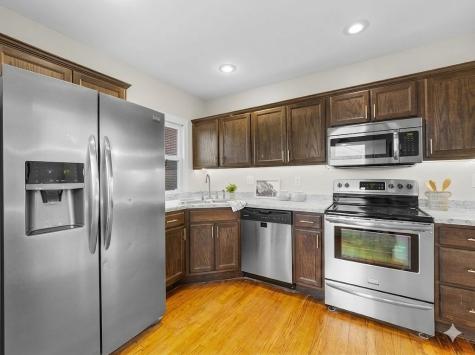 237 12th Street NW Cedar Rapids IA 52405