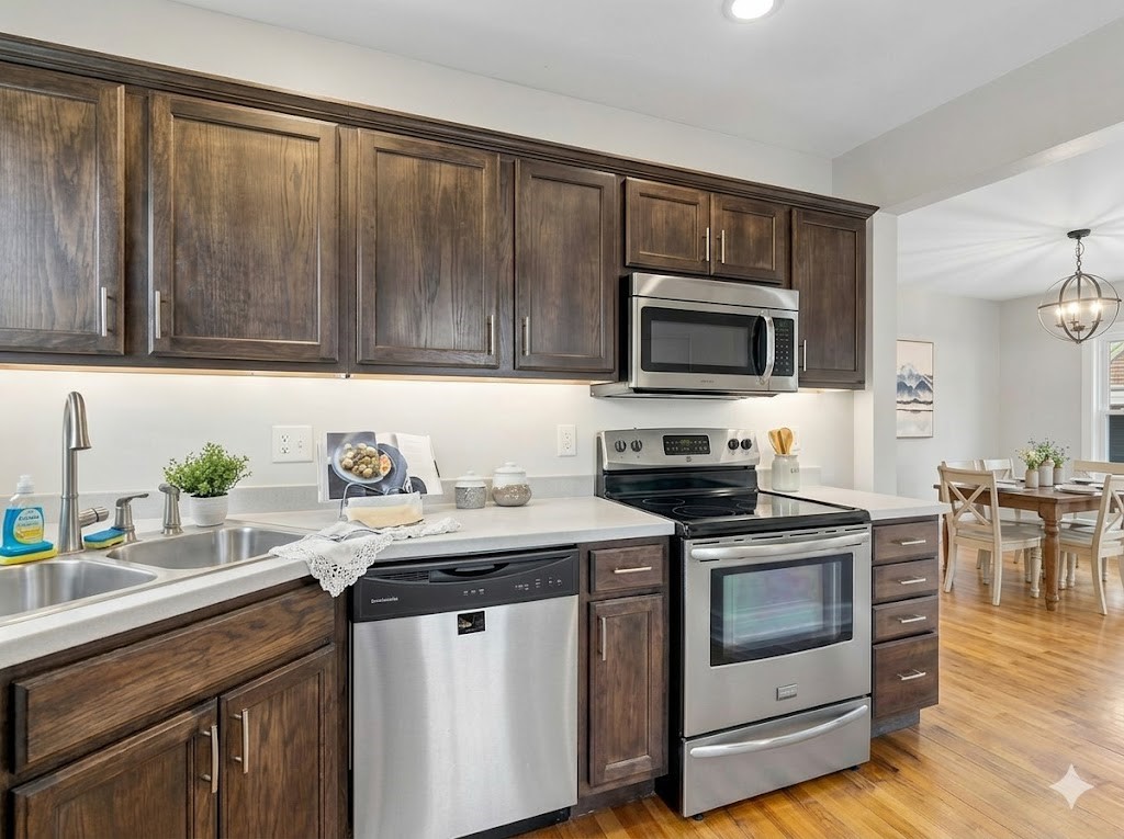 237 12th Street NW Cedar Rapids IA 52405