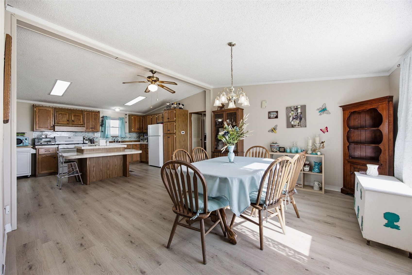 1407 244th Avenue Lisbon IA 52253