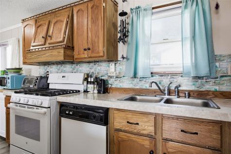 1407 244th Avenue Lisbon IA 52253