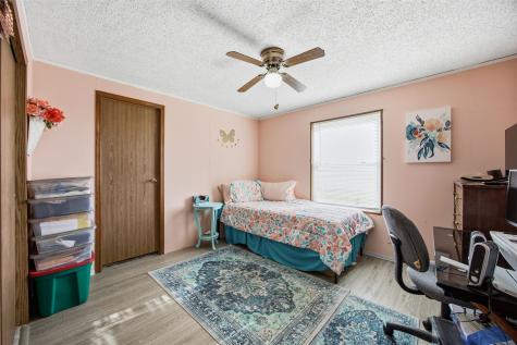1407 244th Avenue Lisbon IA 52253