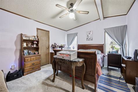 1407 244th Avenue Lisbon IA 52253