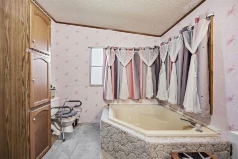 1407 244th Avenue Lisbon IA 52253