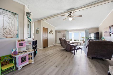 1407 244th Avenue Lisbon IA 52253