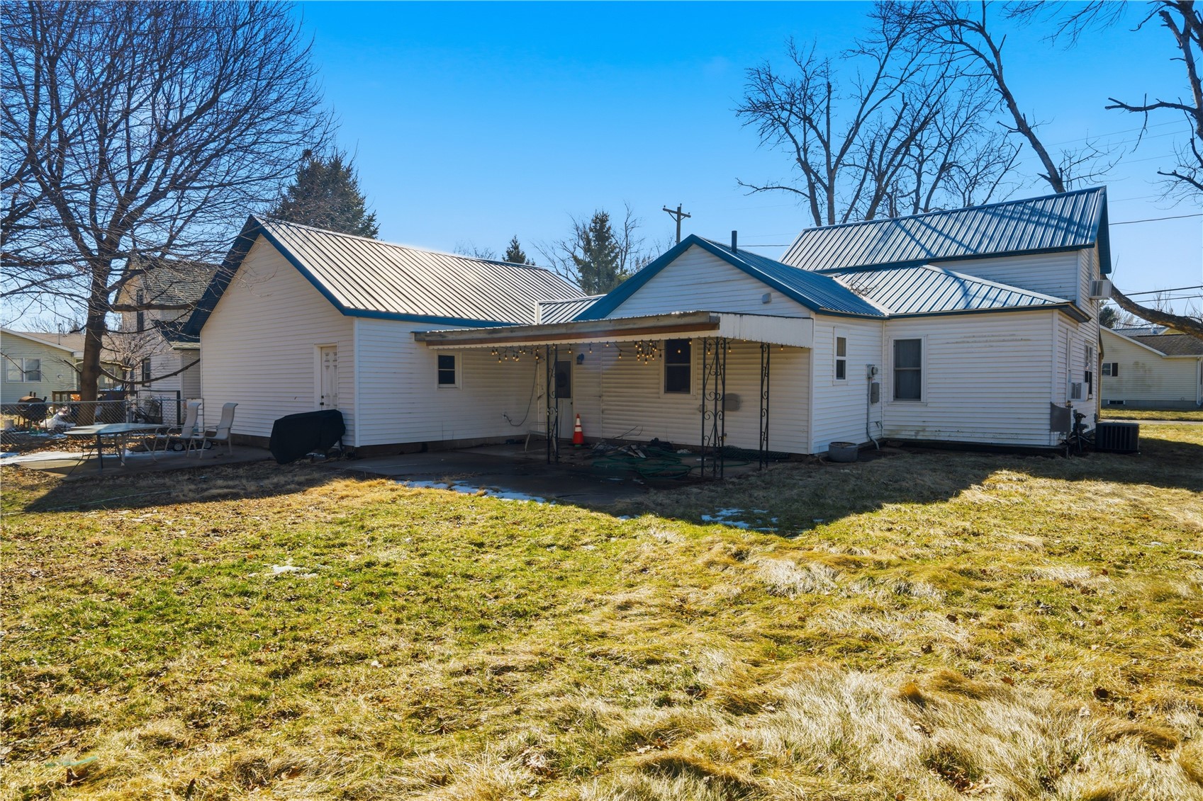 708 3rd Street SE Independence IA 50644