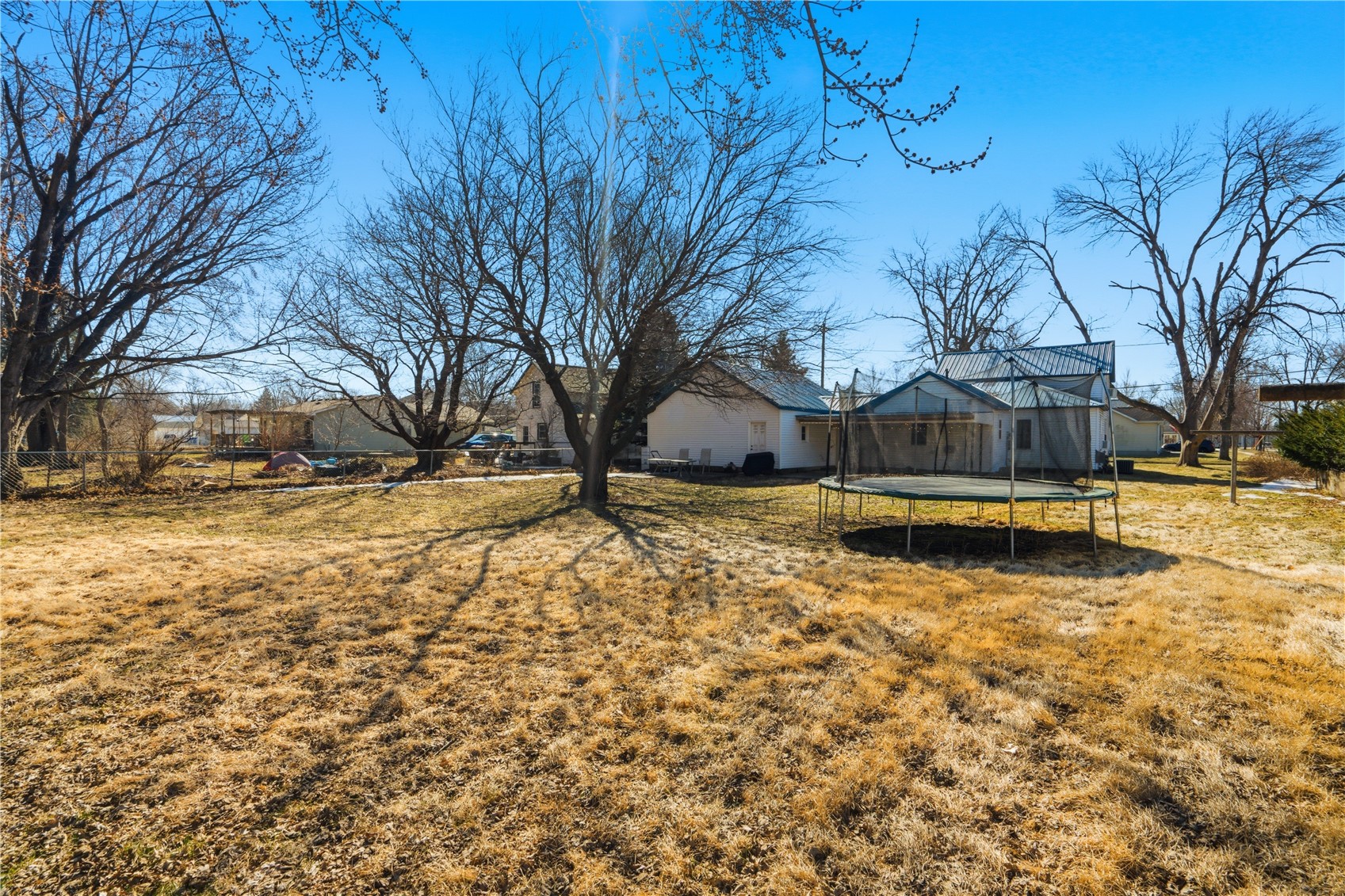 708 3rd Street SE Independence IA 50644