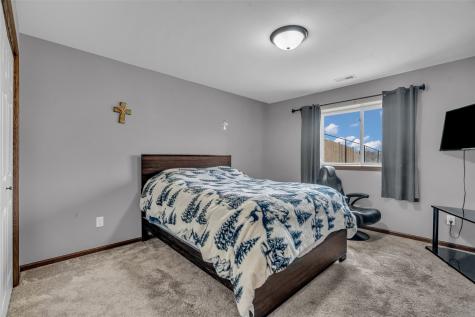 2900 Belle Street SW Cedar Rapids IA 52404