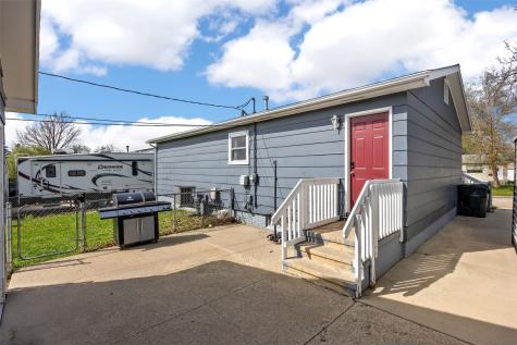 179 Lenora Drive NW Cedar Rapids IA 52405