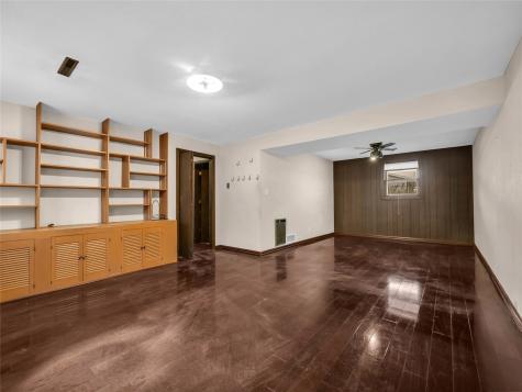 2140 Hillview Drive Marion IA 52302