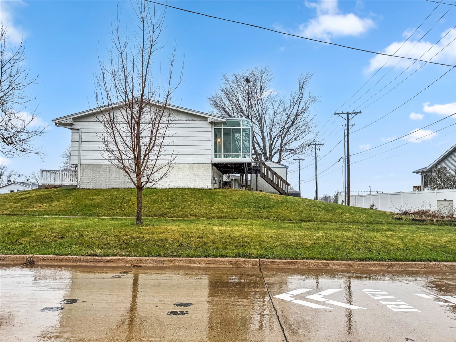 2140 Hillview Drive Marion IA 52302