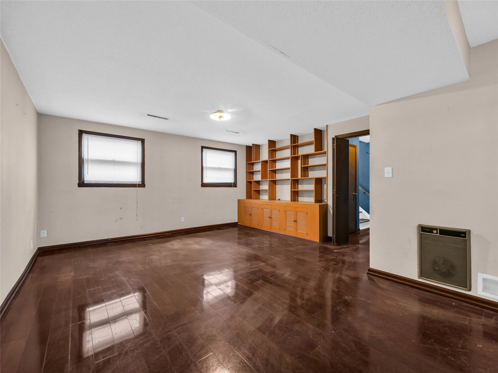 2140 Hillview Drive Marion IA 52302