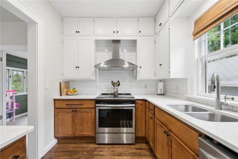 2226 5th Avenue SE Cedar Rapids IA 52403