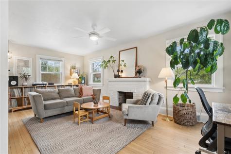 2226 5th Avenue SE Cedar Rapids IA 52403