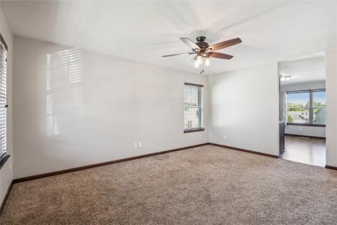 2121 Rosewood Drive NW Cedar Rapids IA 52405