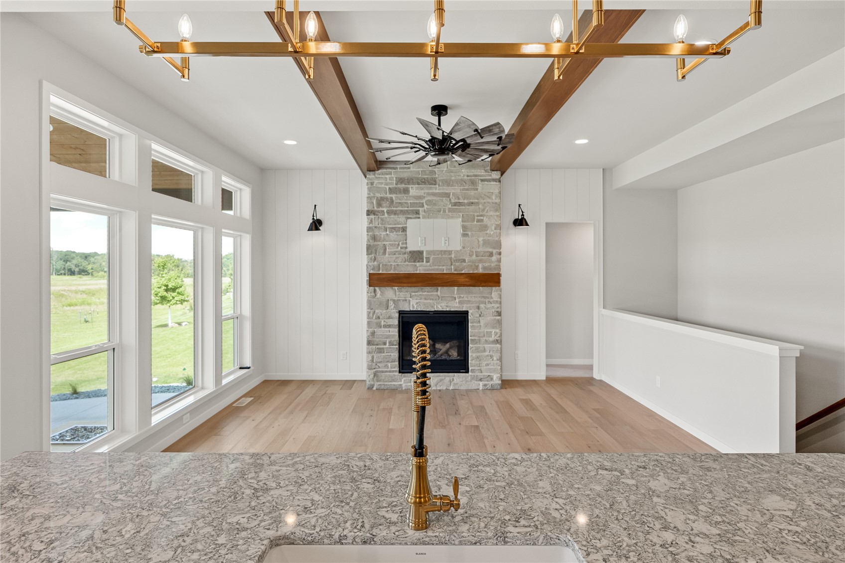 8818 Zeppelin Avenue Cedar Rapids IA 52402