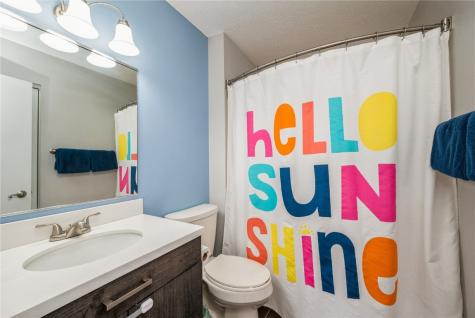 1612 Hidden Hollow Lane NW Cedar Rapids IA 52405