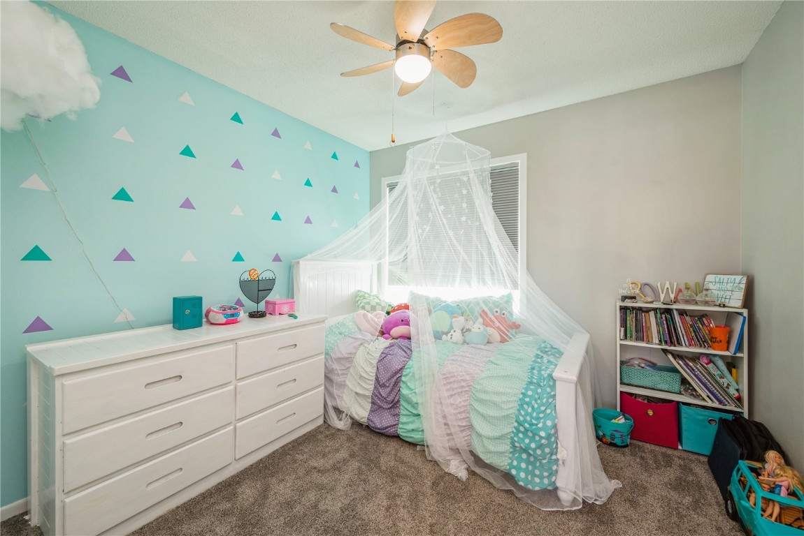 1612 Hidden Hollow Lane NW Cedar Rapids IA 52405